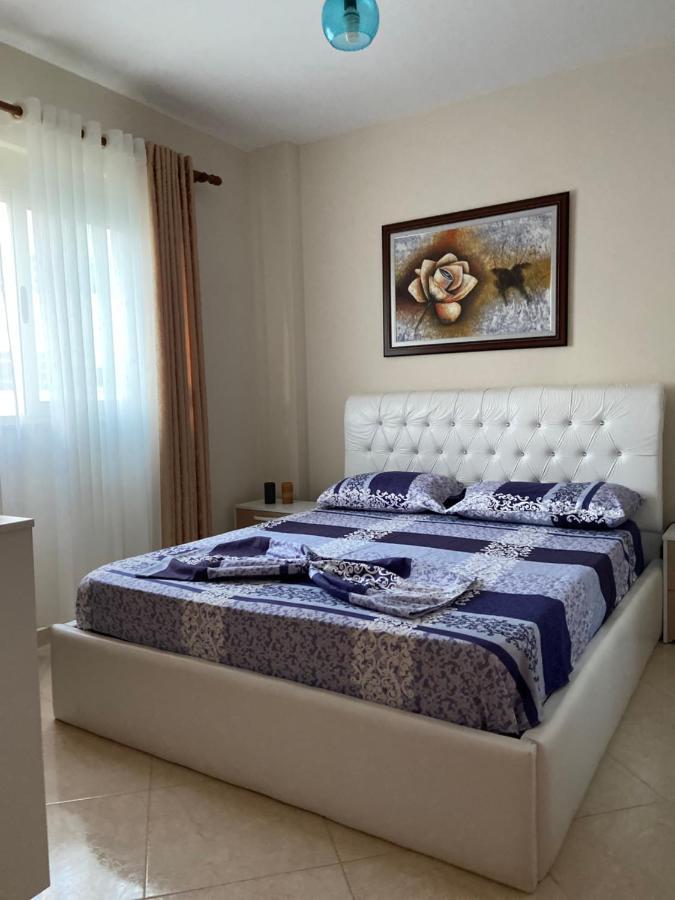 Rori'S Apartment Qerret غوليم المظهر الخارجي الصورة